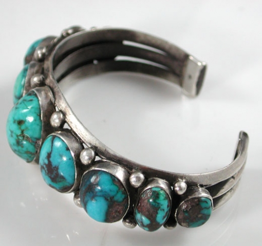 Navajo Bracelet with Bisbee Turquoise