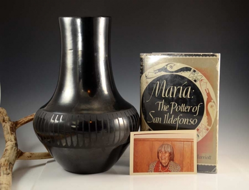 Maria Martinez Pottery Black Vase San Ildefonso