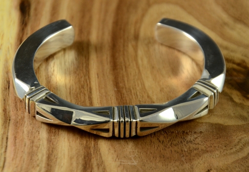 Navajo Sterling Silver Cuff by Jennifer Curtis - Hoel's Indian Shop