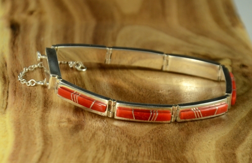 Sterling Silver Bracelet inlaid with Natural Sleeping Beauty Turquoise by Navajo Artist, Earl Plummer, Sedona Indian Jewelry, Sedona Native American Jewelry, Flagstaff indian Jewelry, Flagstaff Native American Jewelry, Flagstaff Native American Art