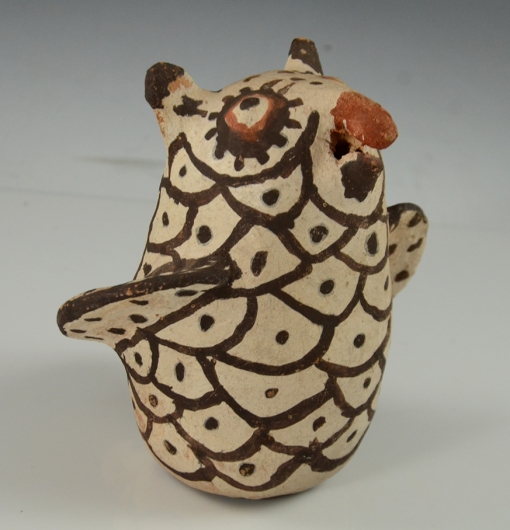 Vintage Zuni Pueblo Pottery Owl