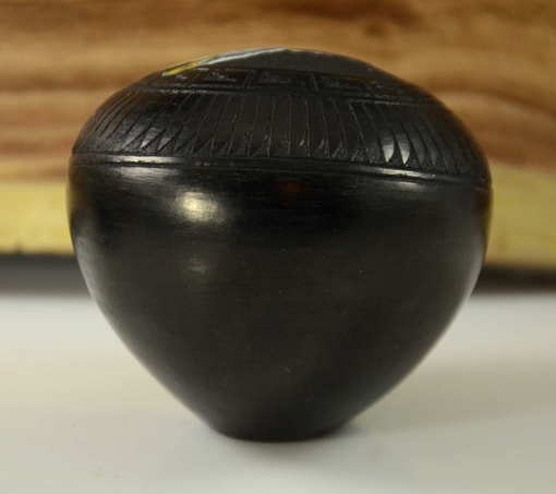 Navajo Eagle Seed Pot by Wallace Nez