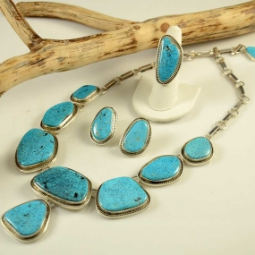 Alice Lister Kingman Turquoise Necklace