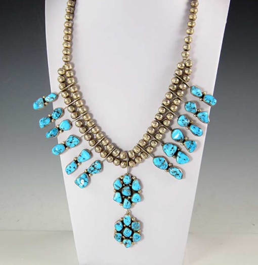 Kingman Turquoise Navajo Necklace